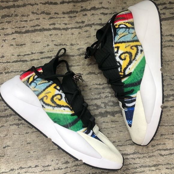 Triple 7 Notorious Racer shoe — tie dye mural pattern with chunky white base - Picture 5 of 14